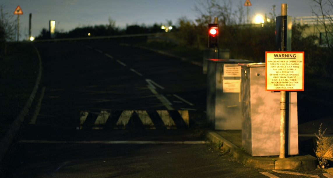 Turbina o dużym gabarycie na ulicach Grudziądza: Ruch uliczny zakłócony podczas nocnego transportu