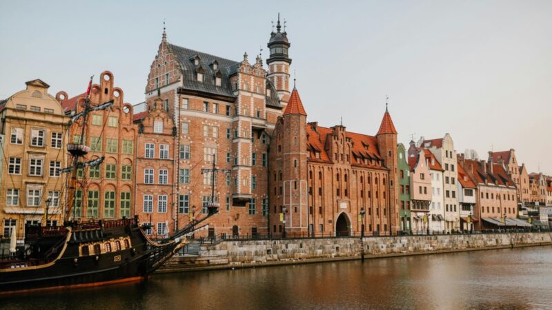 Gdańsk jako idealne miejsce na majówkę – zobacz, co warto zwiedzić
