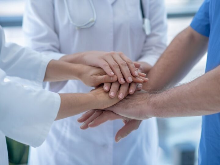 Rak piersi – najgroźniejszy wróg kobiet! Czas na profilaktykę!