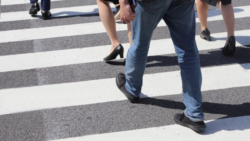 Gmina Gruta dba o bezpieczeństwo dzieci: Odblaski w szkołach!