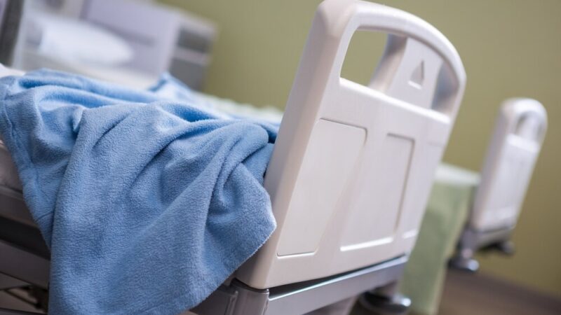 Debata o przemocy wobec dzieci w Grudziądzu z udziałem Policji i ekspertów