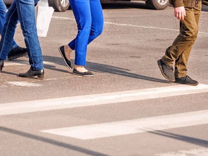 Bezpieczne chodniki w Grudziądzu: pamiętaj o odśnieżaniu!