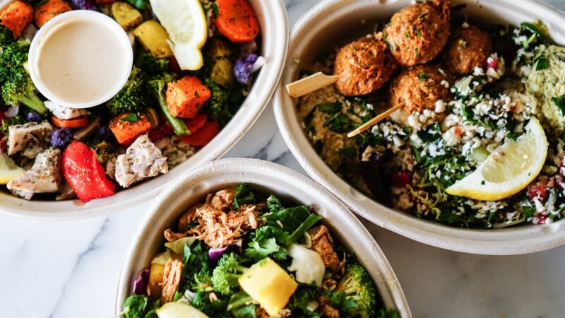 Catering dietetyczny w Grudziądzu: czy to dobra opcja dla osób, które chcą schudnąć?    