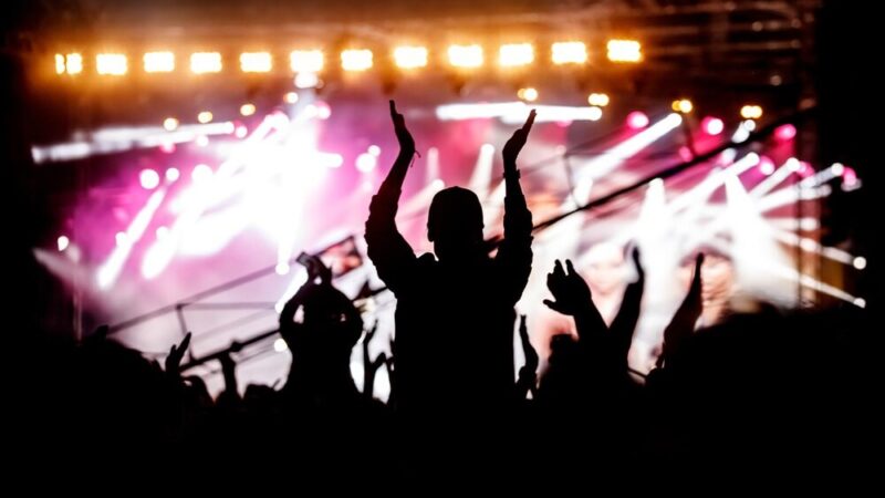 Kolędowy Tramwaj w Grudziądzu: Muzyczna Podróż dla Samotnych