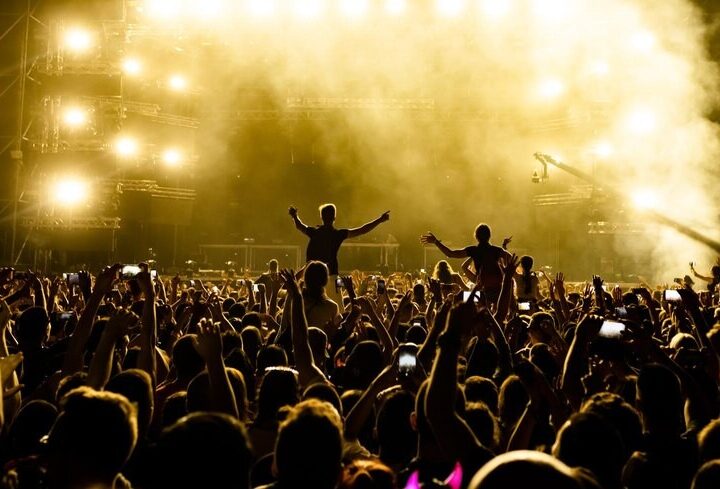 Muzyczna podróż od rytmu do kolędy w Centrum Kultury Teatr