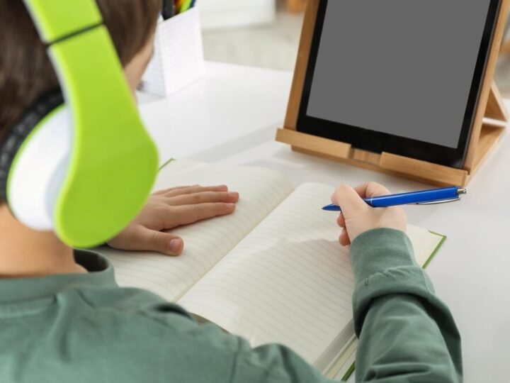 Nowoczesne urządzenia multimedialne dla uczniów „Jagiellończyka” w Łasinie