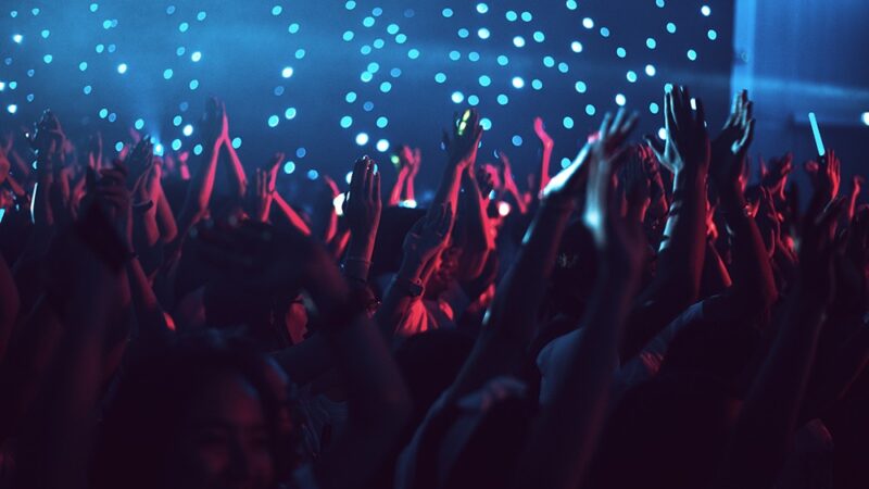 Łobaszewska i Nowak: Muzyczna podróż przez emocje i duszę ludzi