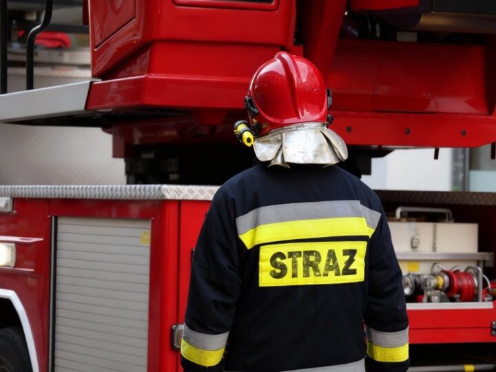 Młodzi artyści z Radzynia Chełmińskiego wspierają strażaków w kreatywnym konkursie plastycznym