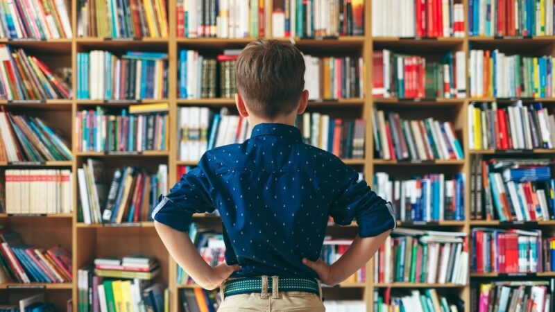 Młodzieżowe talenty mundurowe zdobywają szczyty w konkursie wiedzy o Policji!