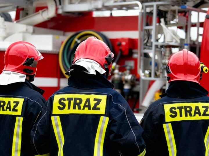 Zostań zawodowym strażakiem i ciesz się satysfakcjonującą pracą w zgranym zespole!