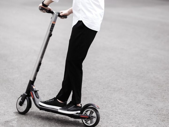 Policja prosi o świadków wypadku z udziałem dziecka na hulajnodze